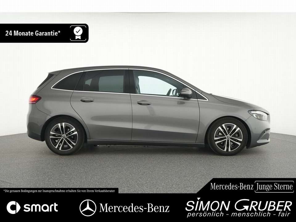 Mercedes-Benz B 180 - Imagem 11