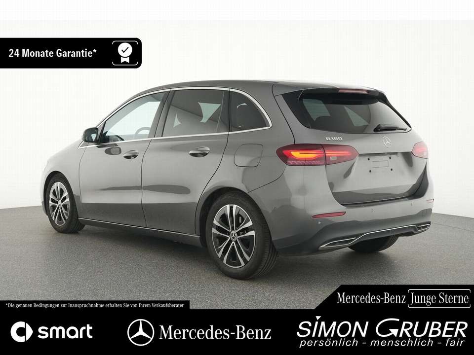 Mercedes-Benz B 180 - Imagem 13
