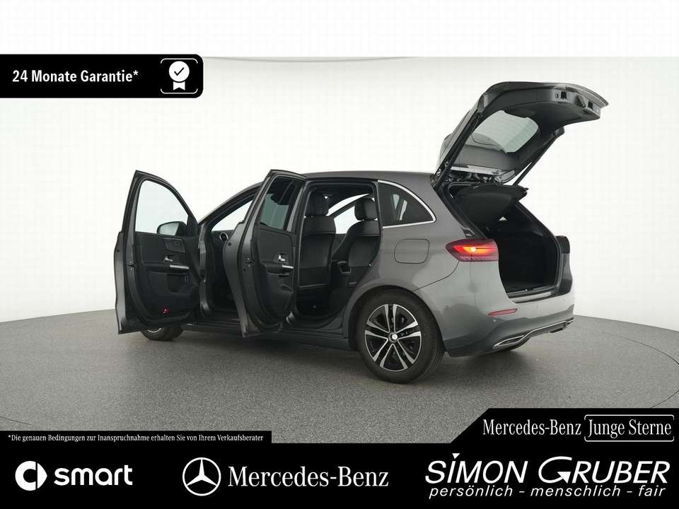 Mercedes-Benz B 180 - Imagem 14