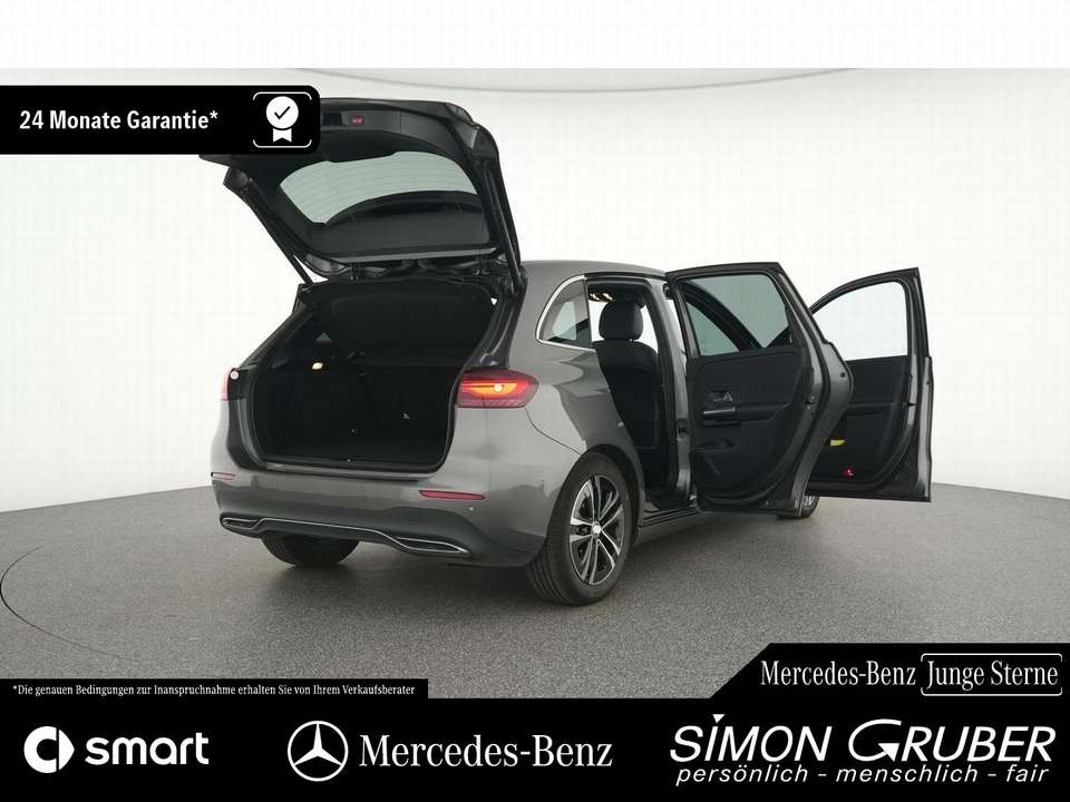 Mercedes-Benz B 180 - Imagem 15