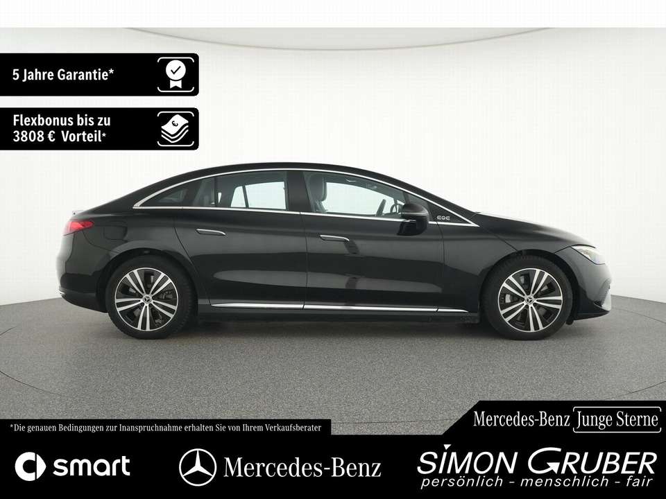 Mercedes-Benz EQE 350 - Imagem 9