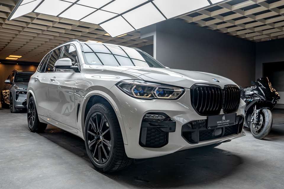 BMW X5 M - Imagem 1