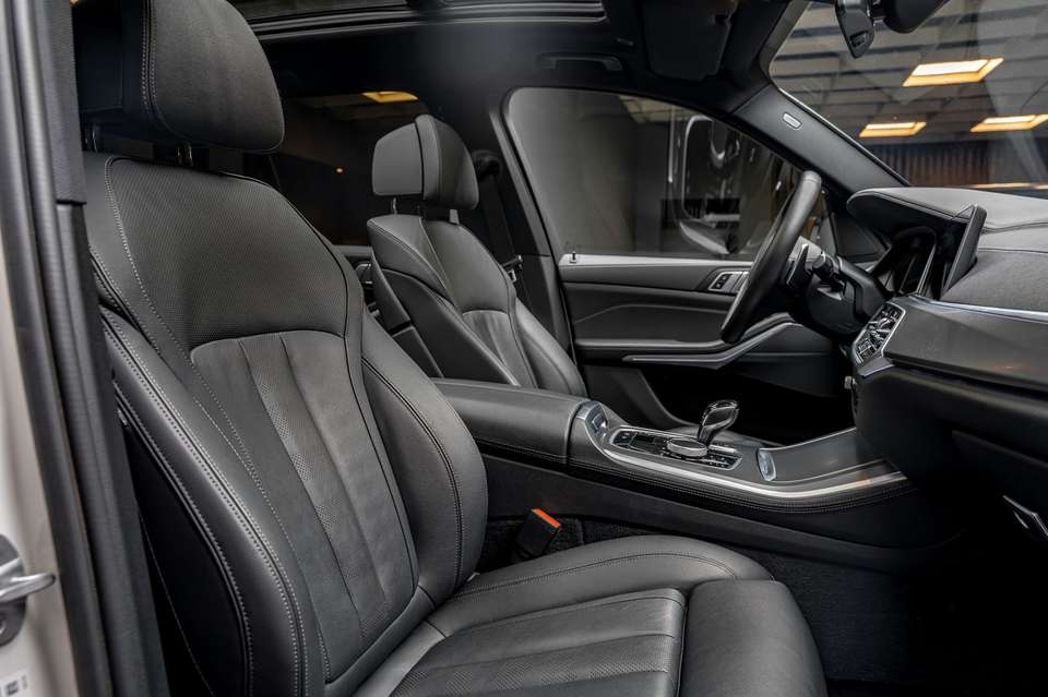 BMW X5 M - Imagem 12