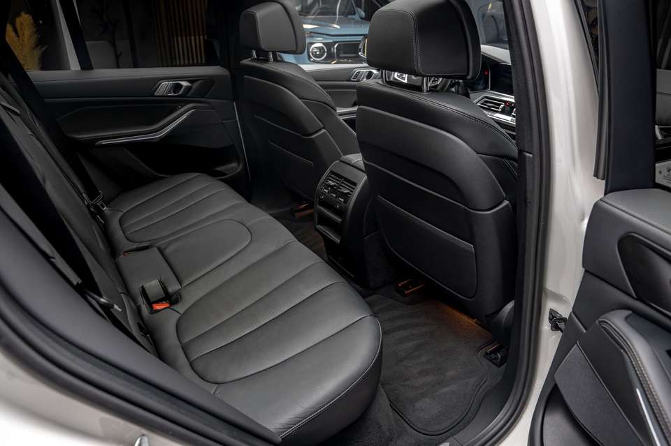 BMW X5 M - Imagem 14