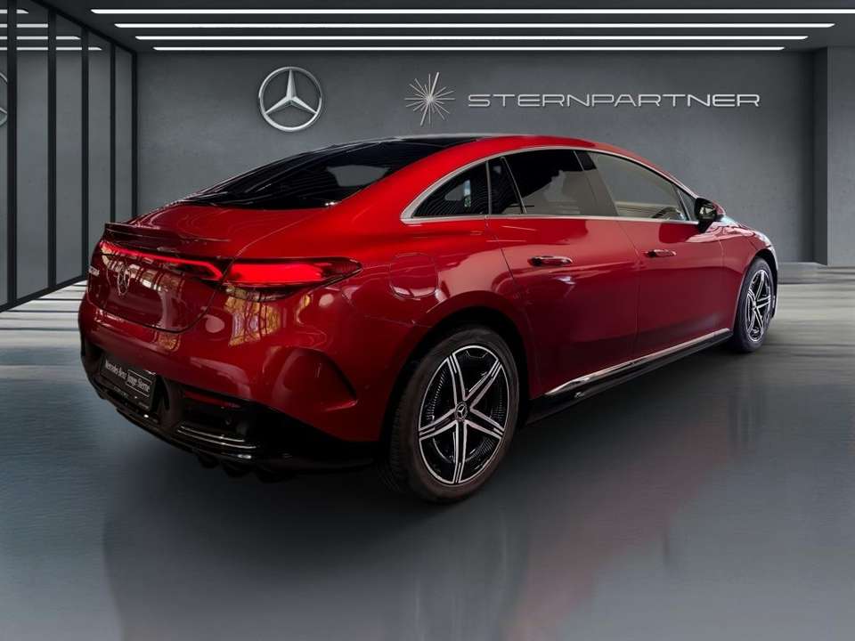 Mercedes-Benz EQE 300 - Imagem 9