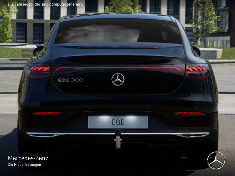 Mercedes-Benz EQE 300 - Imagem 9