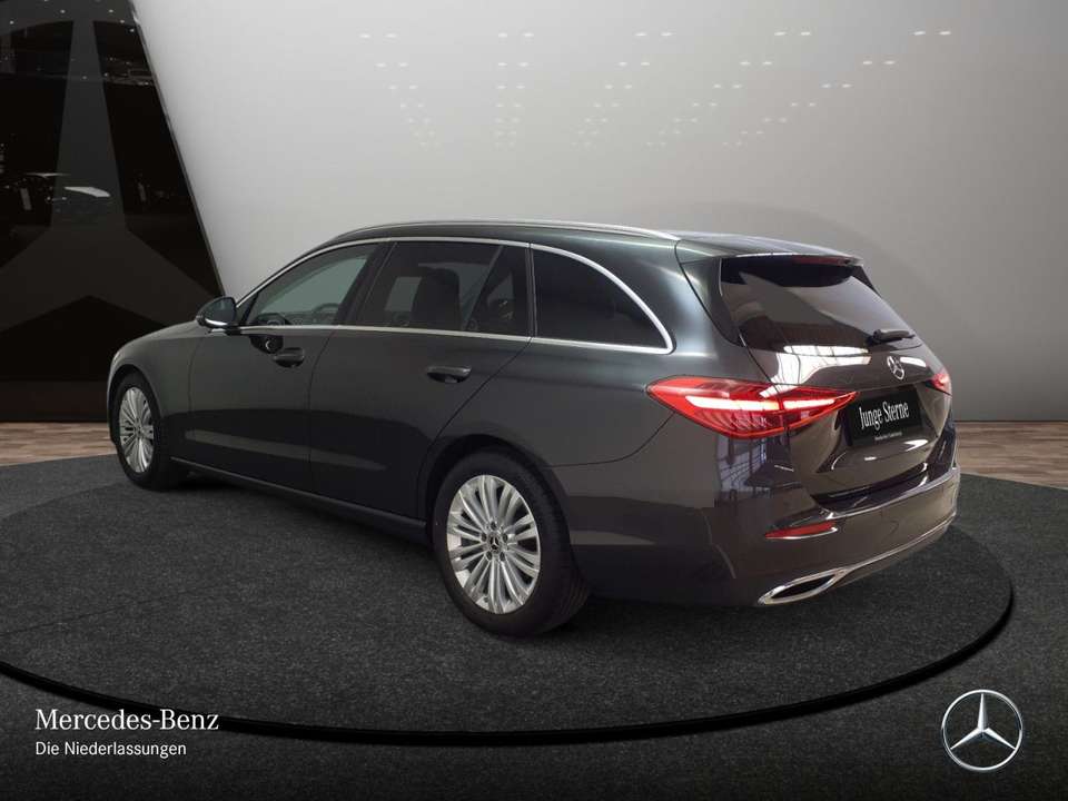 Mercedes-Benz C 180 - Imagem 10