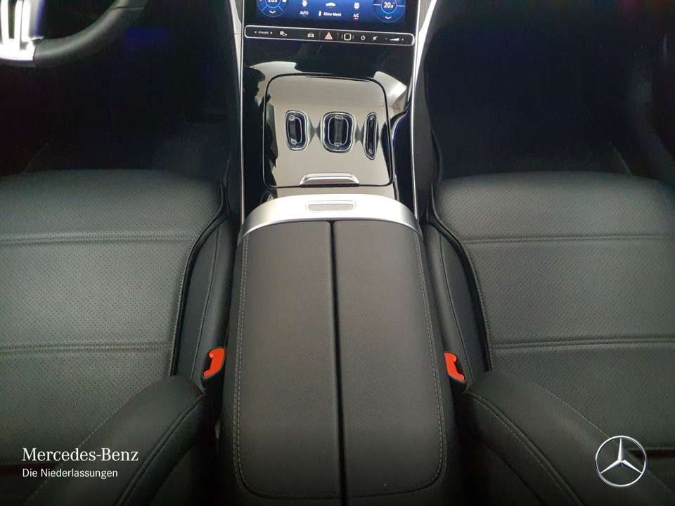 Mercedes-Benz C 180 - Imagem 15