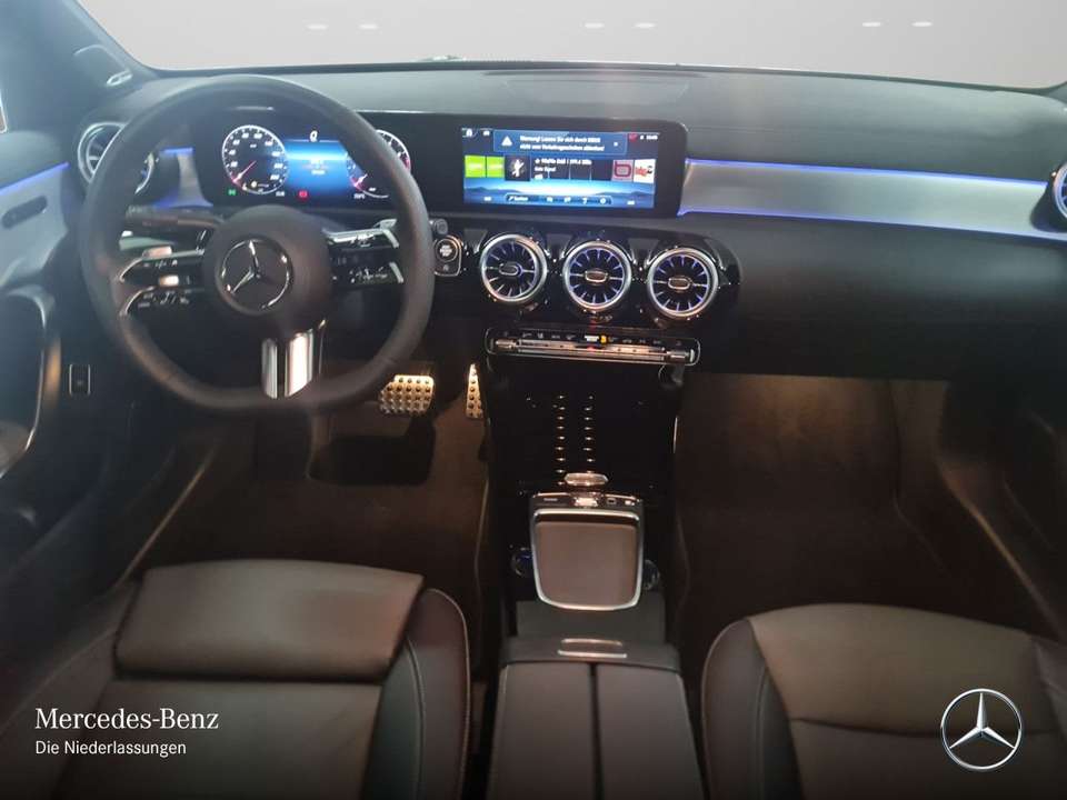 Mercedes-Benz CLA 250 - Imagem 13