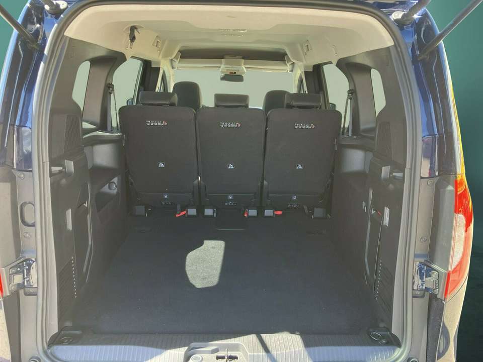 Mercedes-Benz T-Class - Imagem 9