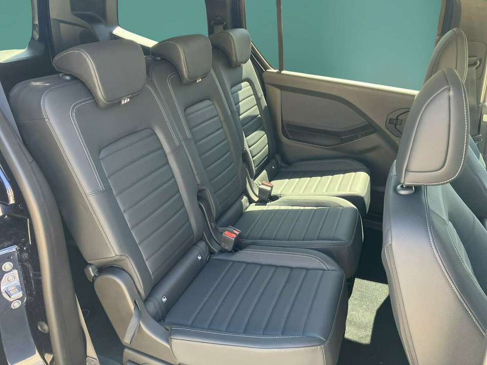 Mercedes-Benz T-Class - Imagem 12
