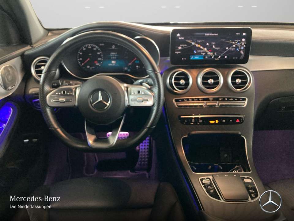 Mercedes-Benz GLC 300 - Imagem 13