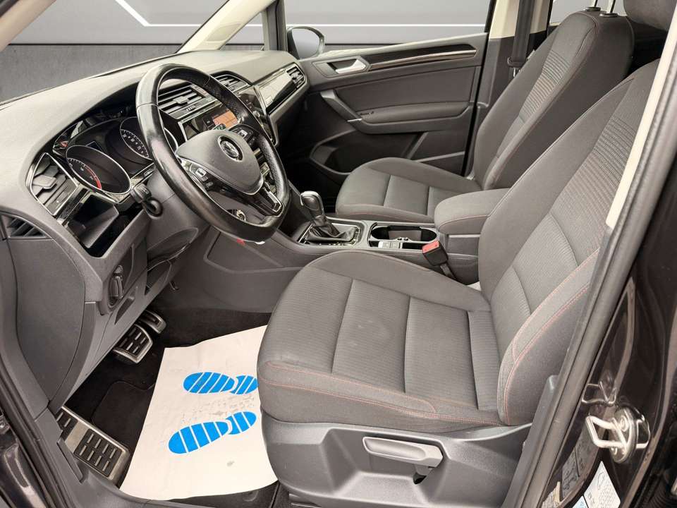 Volkswagen Touran - Imagem 5