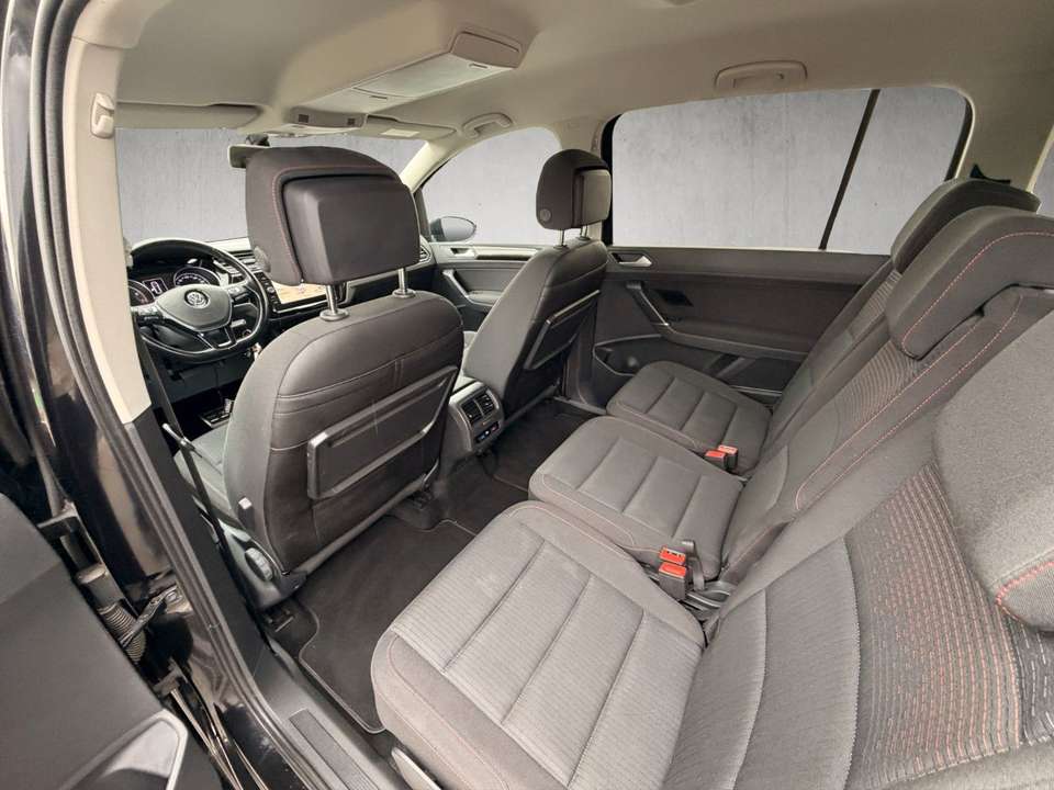 Volkswagen Touran - Imagem 7