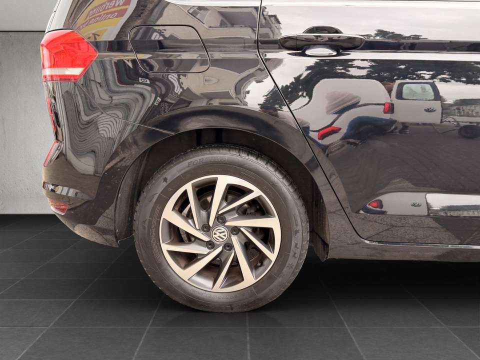 Volkswagen Touran - Imagem 13