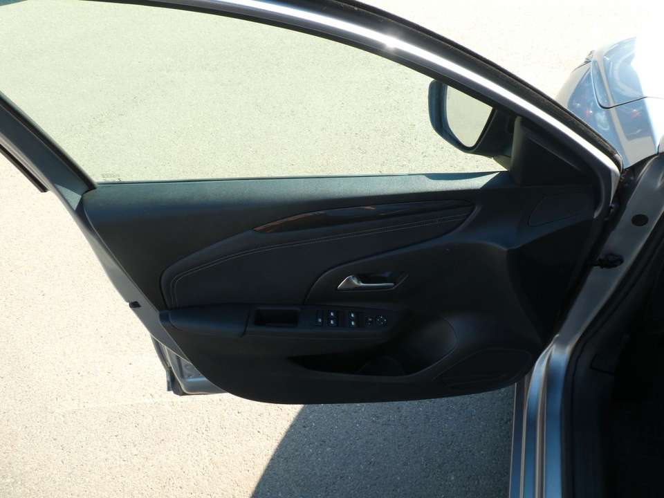 Opel Corsa - Imagem 8