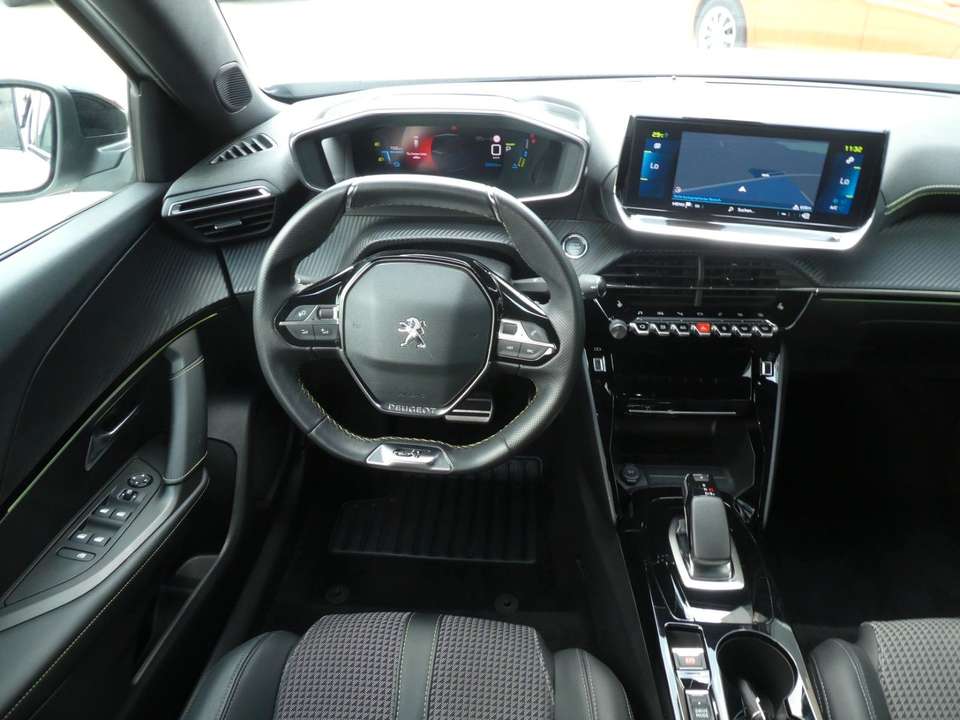 Peugeot 2008 - Imagem 11