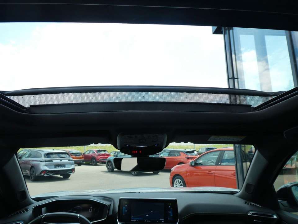 Peugeot 2008 - Imagem 12