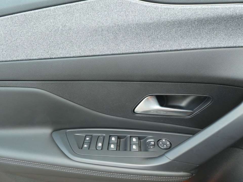 Peugeot 308 - Imagem 12