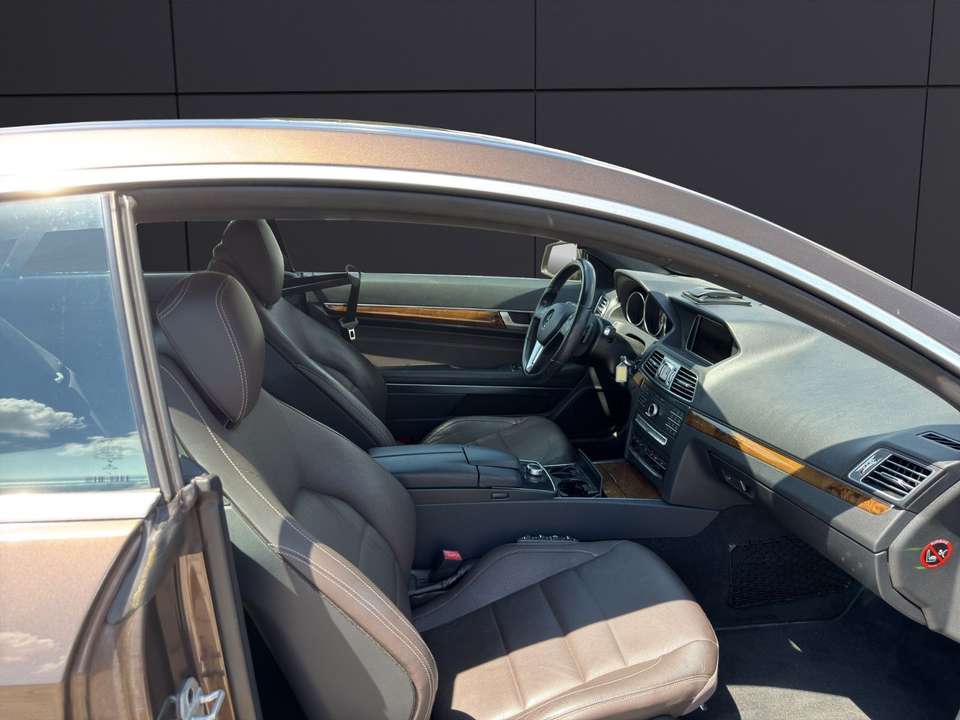 Mercedes-Benz E 350 - Imagem 14
