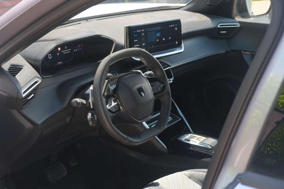 Peugeot 2008 - Imagem 8