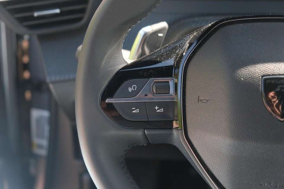 Peugeot 2008 - Imagem 9