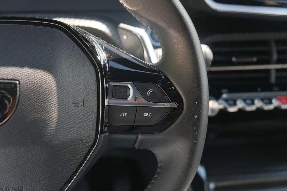 Peugeot 2008 - Imagem 10