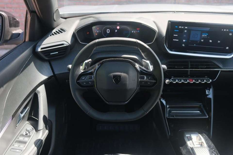 Peugeot 2008 - Imagem 13