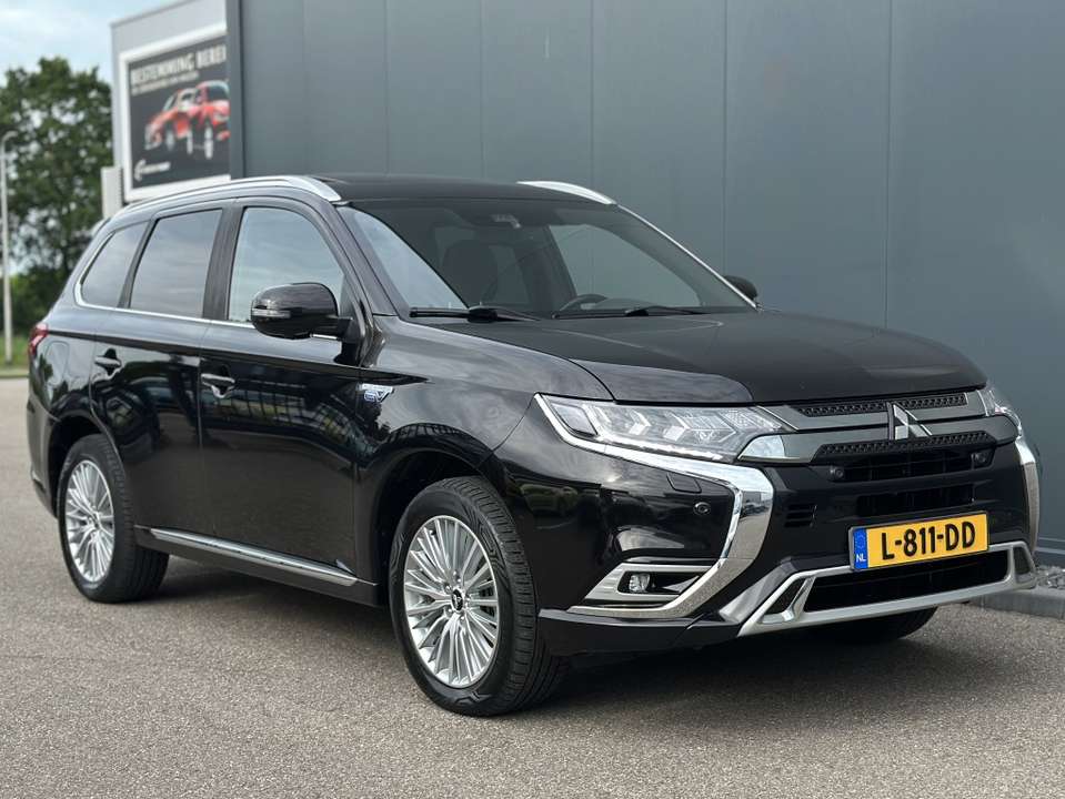 Mitsubishi Outlander - Imagem 5
