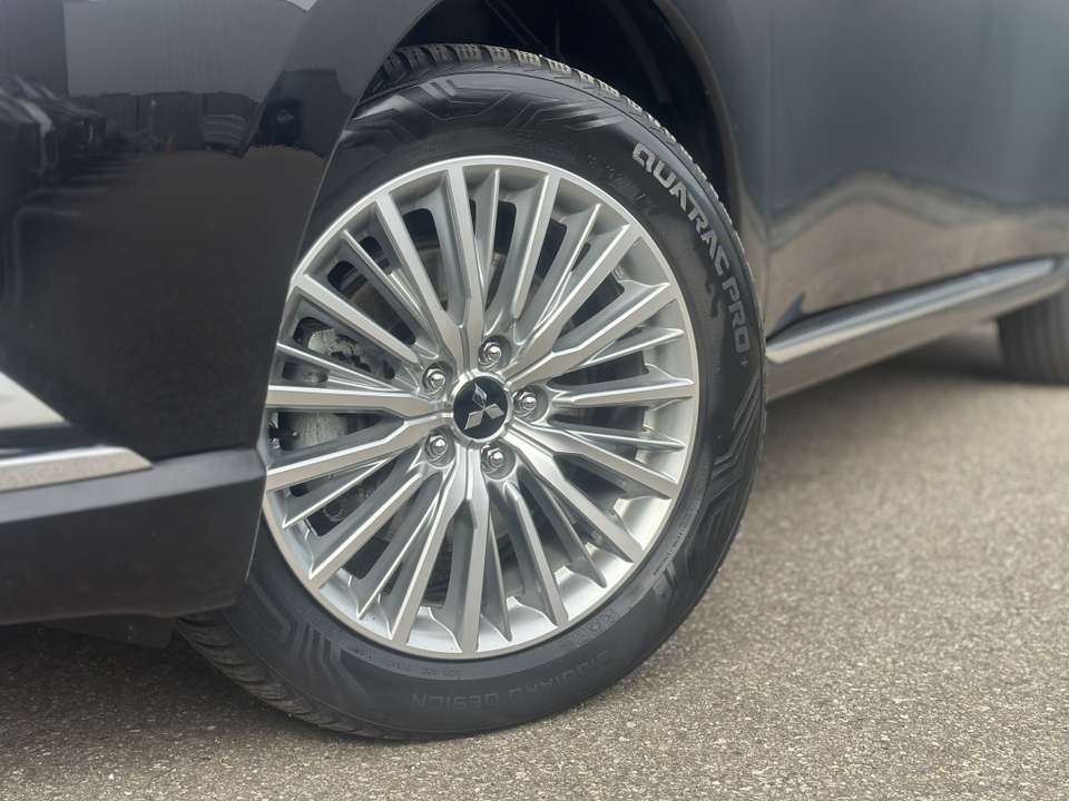Mitsubishi Outlander - Imagem 10