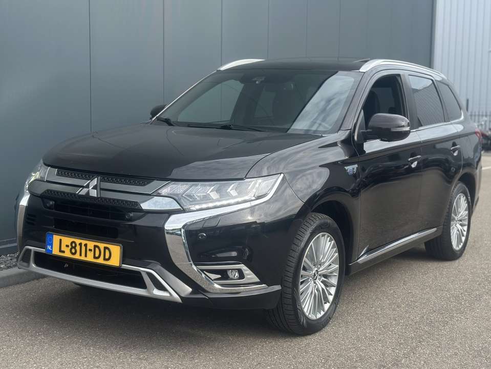 Mitsubishi Outlander - Imagem 13