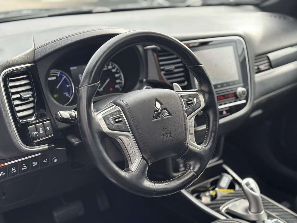 Mitsubishi Outlander - Imagem 16