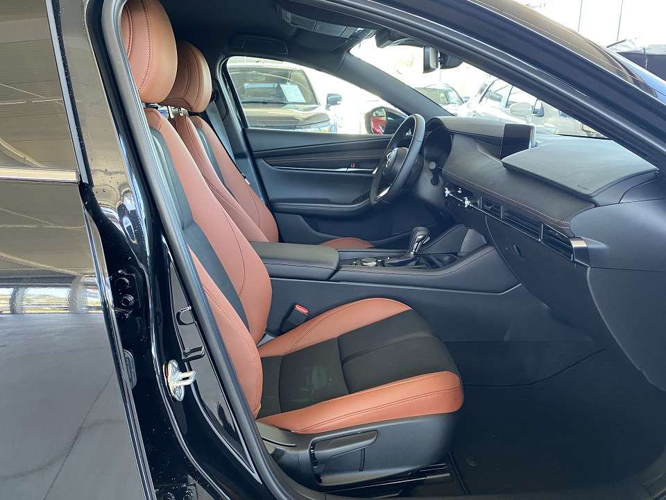 Mazda 3 - Imagem 5