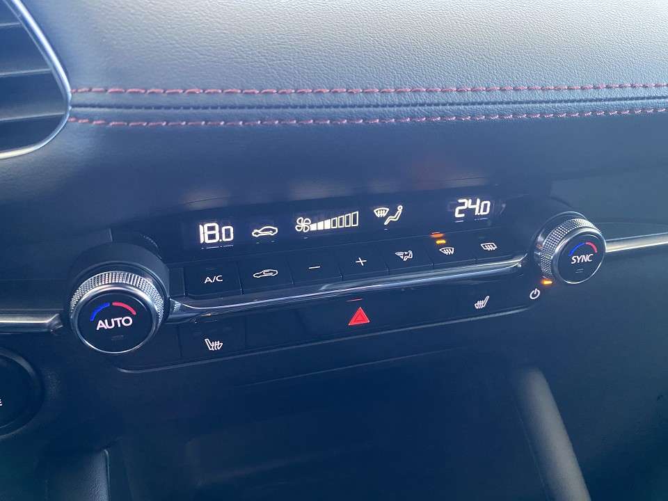 Mazda 3 - Imagem 10