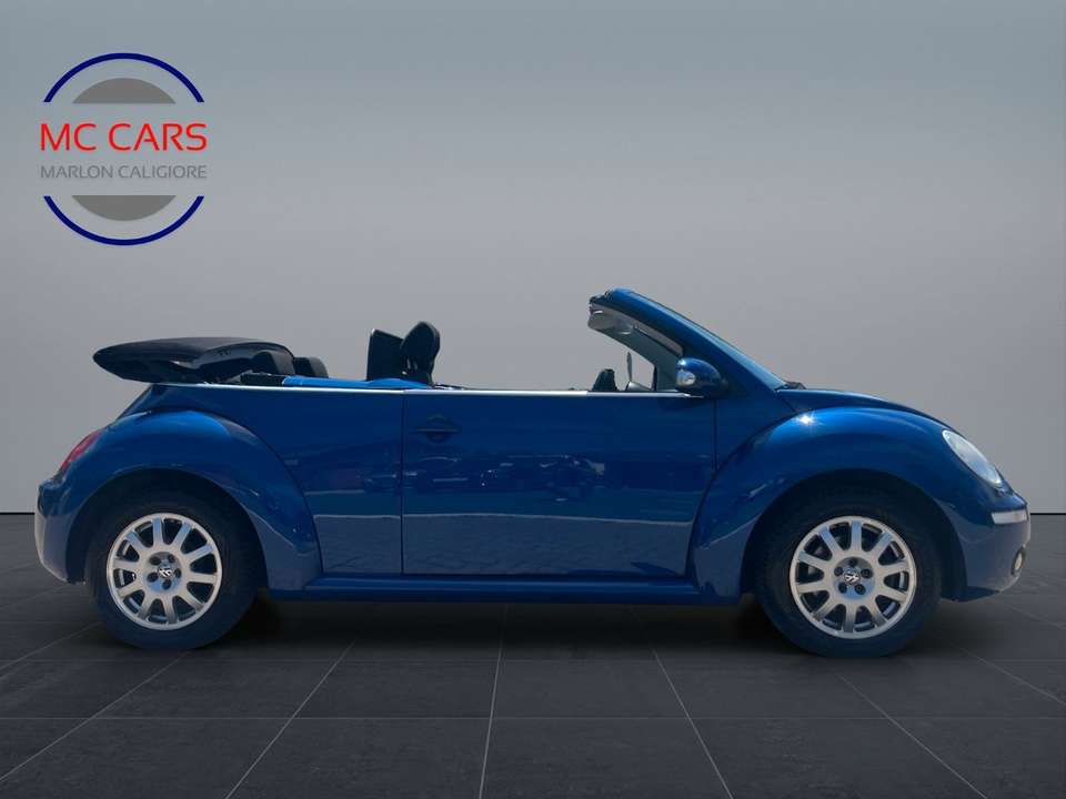 Volkswagen New Beetle - Imagem 11