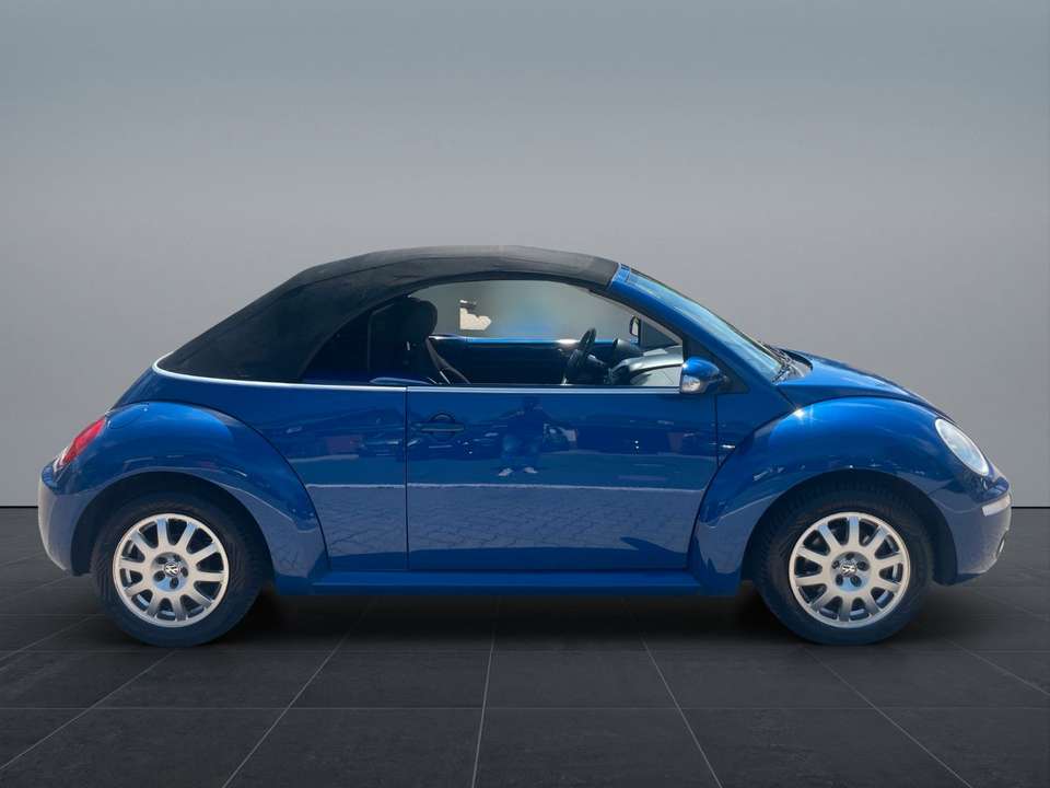 Volkswagen New Beetle - Imagem 12