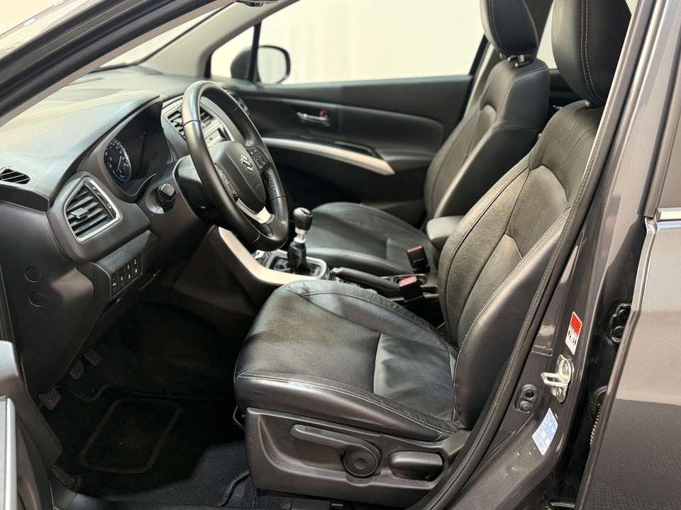 Suzuki SX4 - Imagem 10