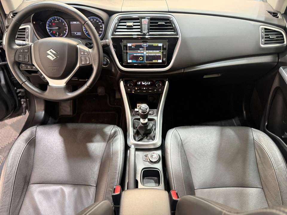 Suzuki SX4 - Imagem 12