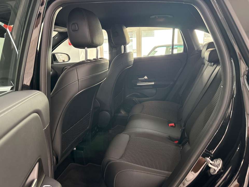 Mercedes-Benz GLA 200 - Imagem 5