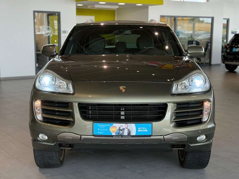 Porsche Cayenne - Imagem 9