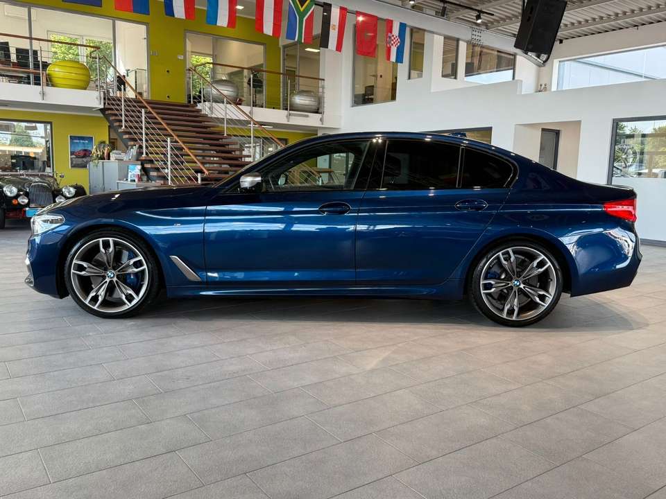 BMW 550 - Imagem 3