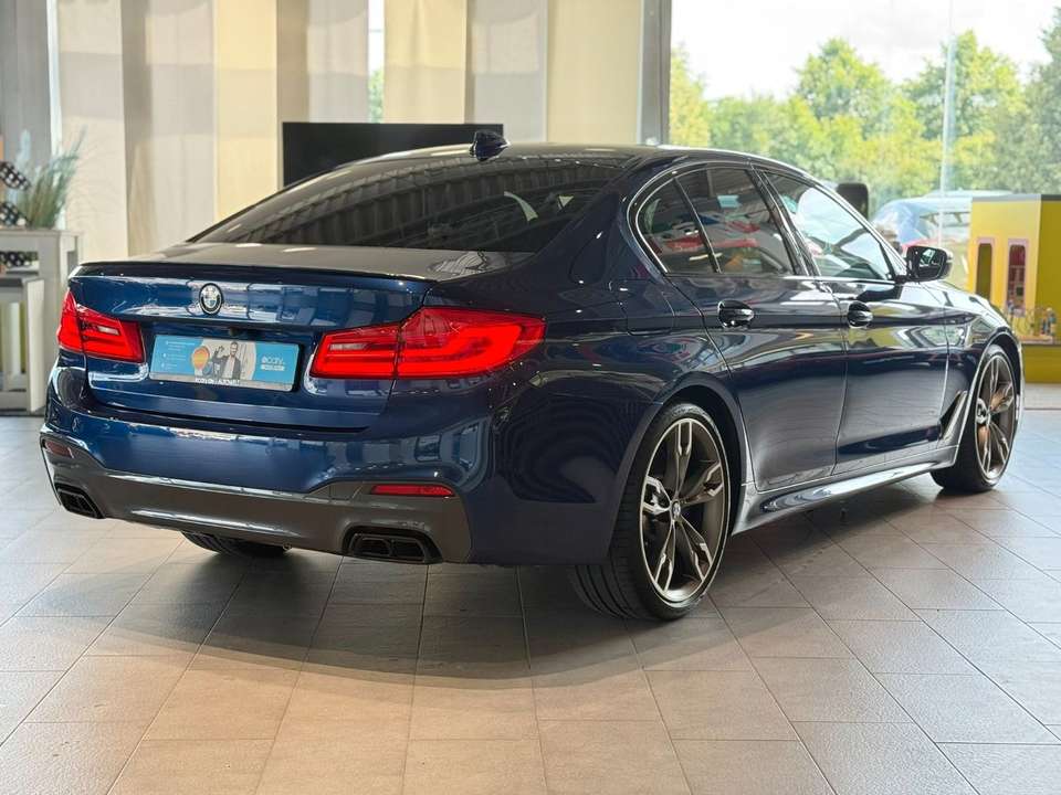 BMW 550 - Imagem 7