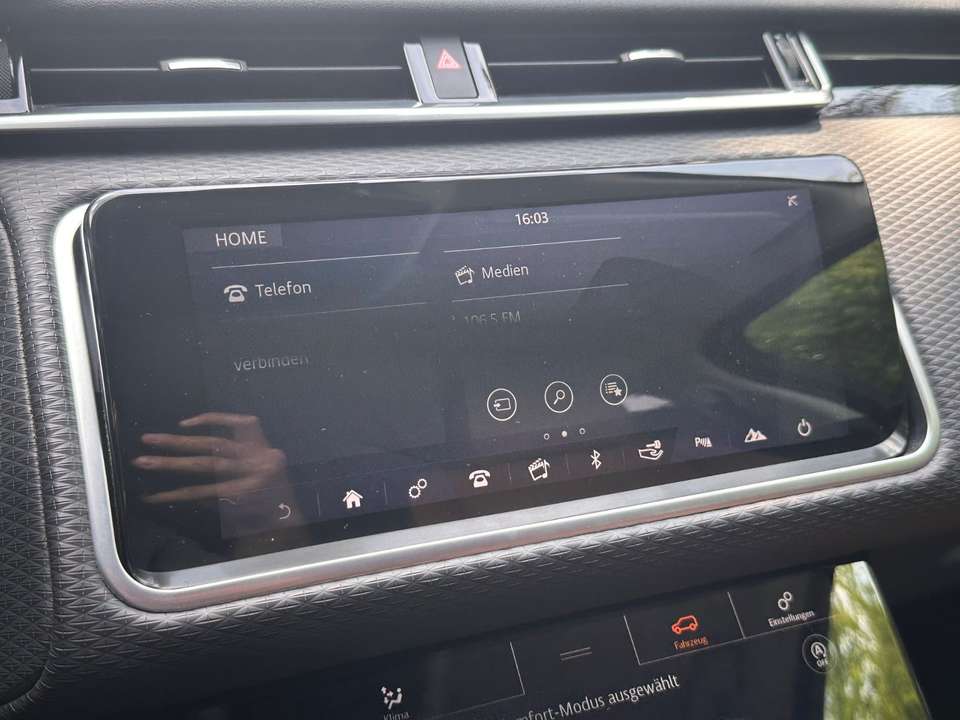 Land Rover Range Rover Velar - Imagem 16