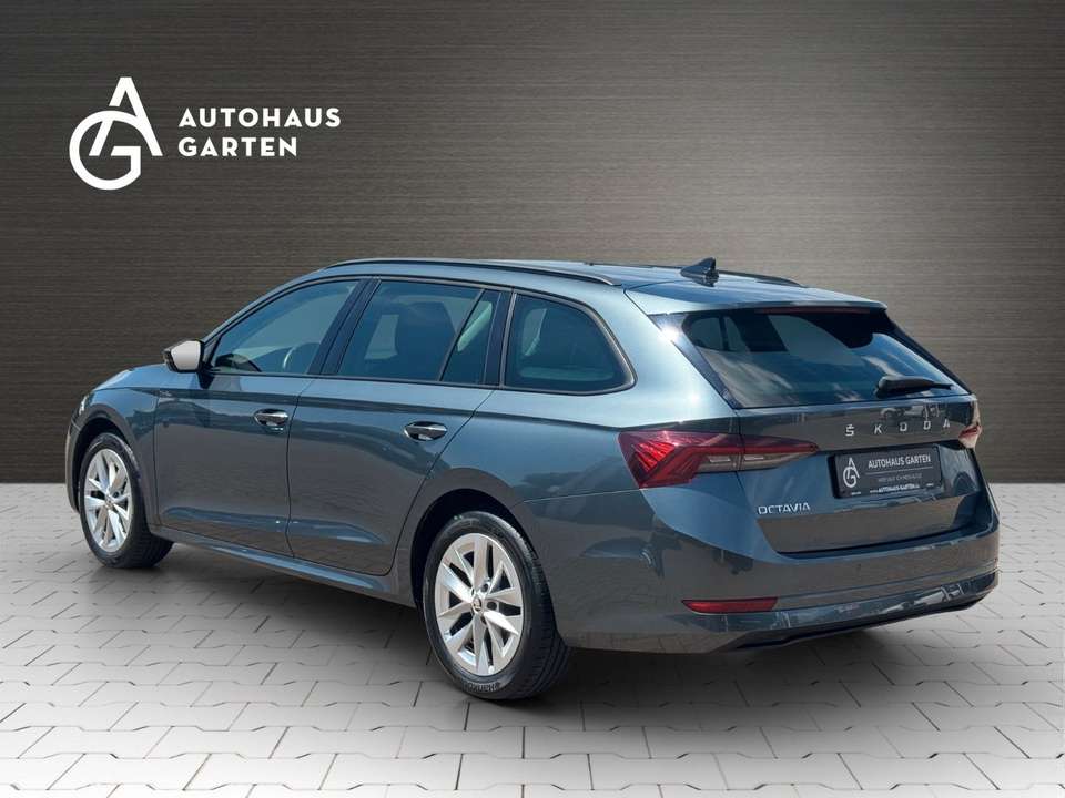 Skoda Octavia - Imagem 3