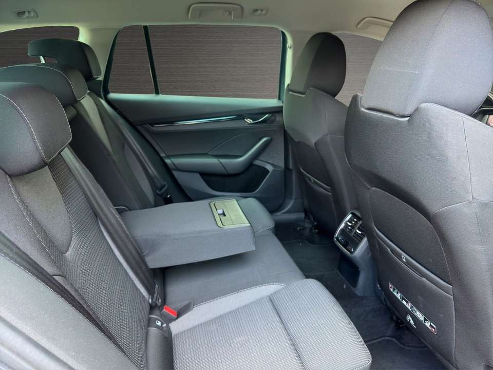 Skoda Octavia - Imagem 13