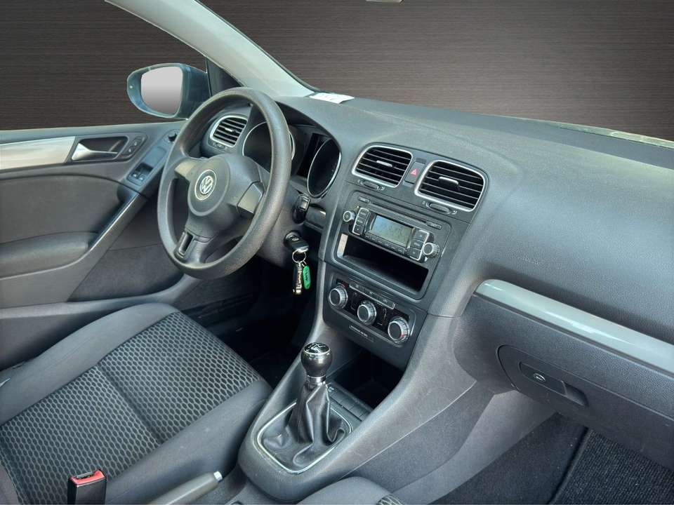 Volkswagen Golf - Imagem 14