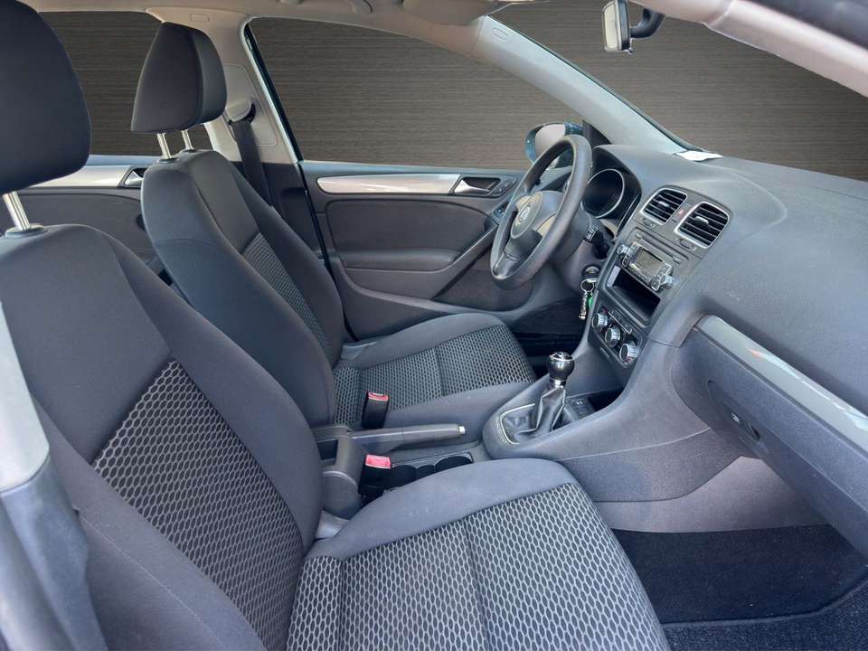 Volkswagen Golf - Imagem 15