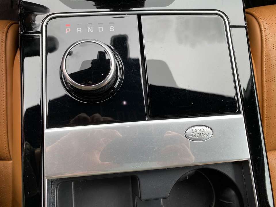 Land Rover Range Rover Velar - Imagem 14