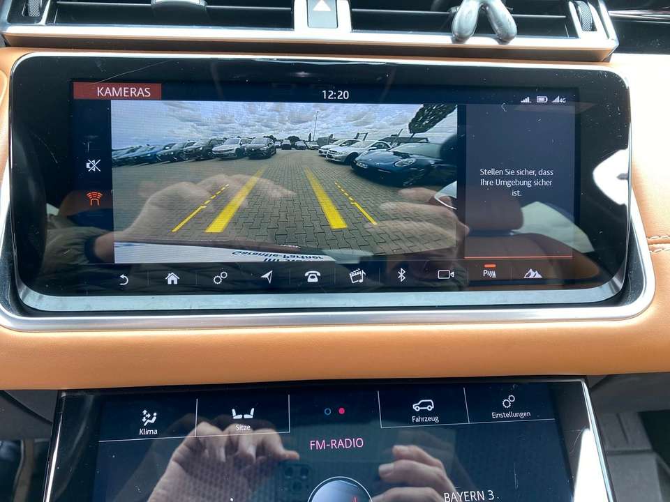 Land Rover Range Rover Velar - Imagem 15