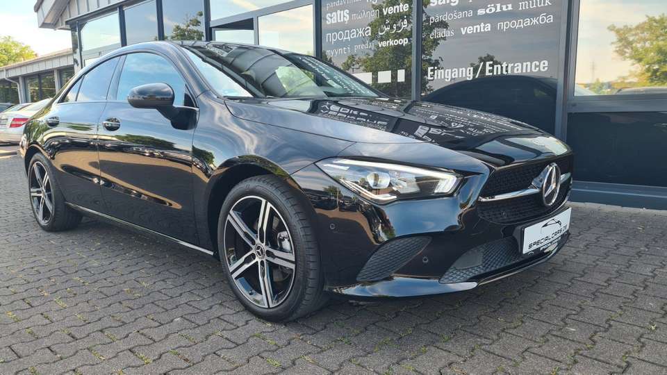 Mercedes-Benz CLA 200 - Imagem 1